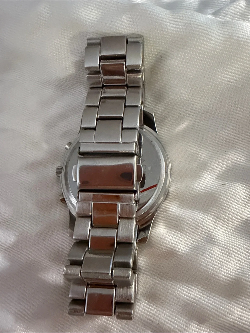 Geneva Silver Crystal Bezel Women's Bracelet Watch needs battery
